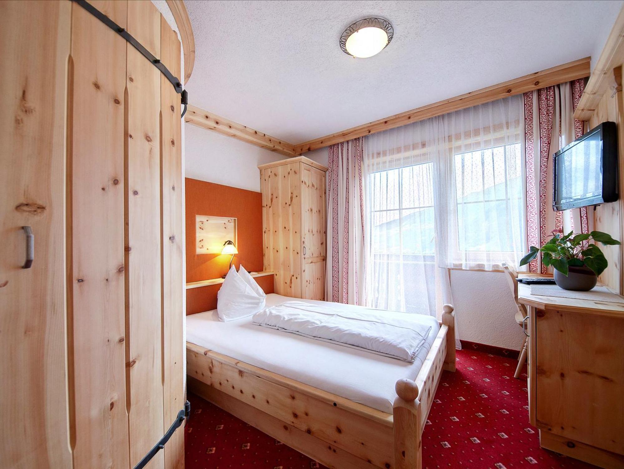 Hotel Sagritzerwirt Großkirchheim Zimmer foto